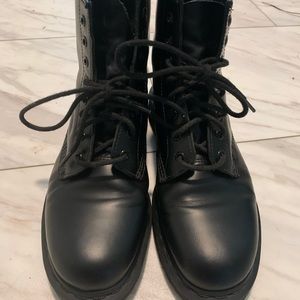 Dr Martens 1460 leather lace up boots
